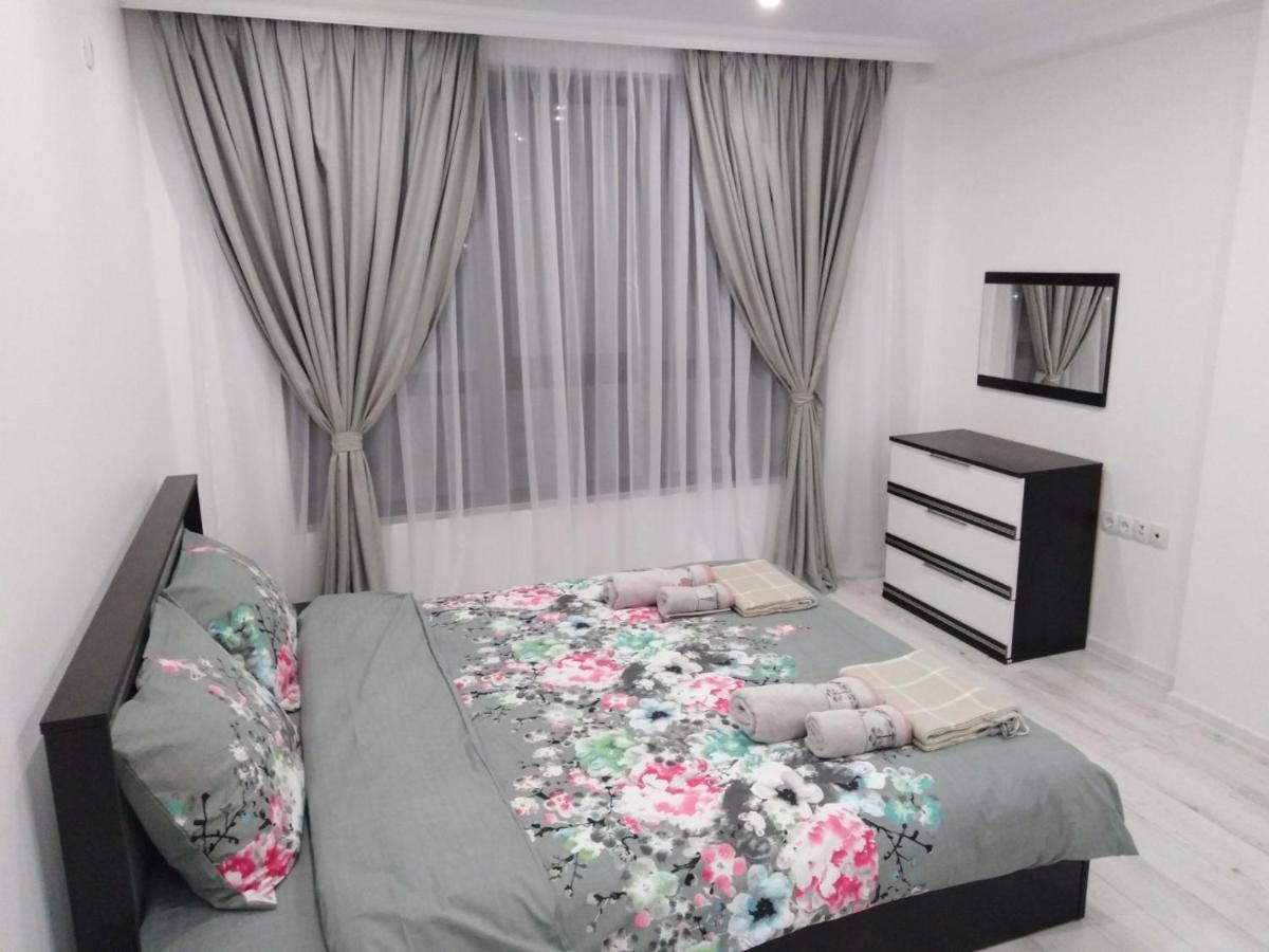 Vip Luxury Apartment Burgas Exterior photo